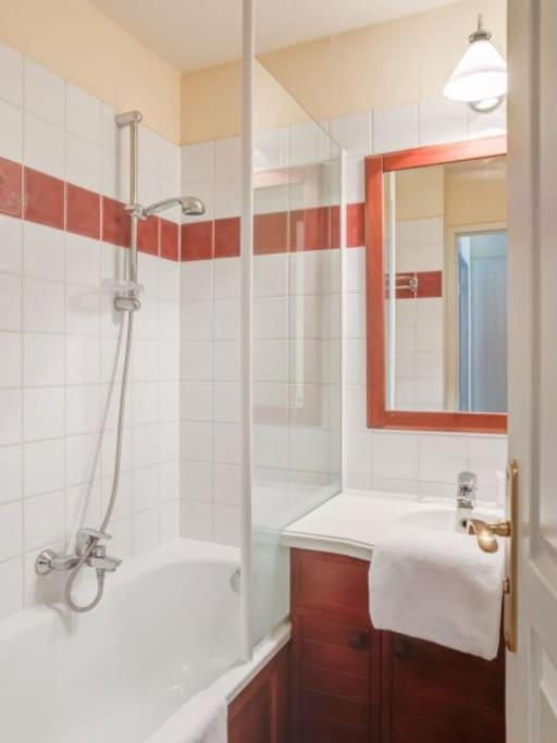 1-Appt Avec Piscine A St-Jean Pays-Basque Leilighet Uhart-Cize Eksteriør bilde